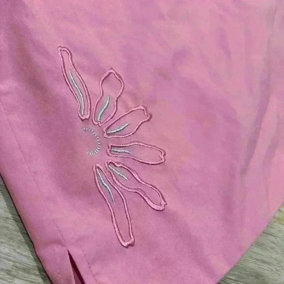 Monterey Club Women’s Golf Athletic Skort Pink Embroidered Flower Zip Size 8 - Picture 2 of 9
